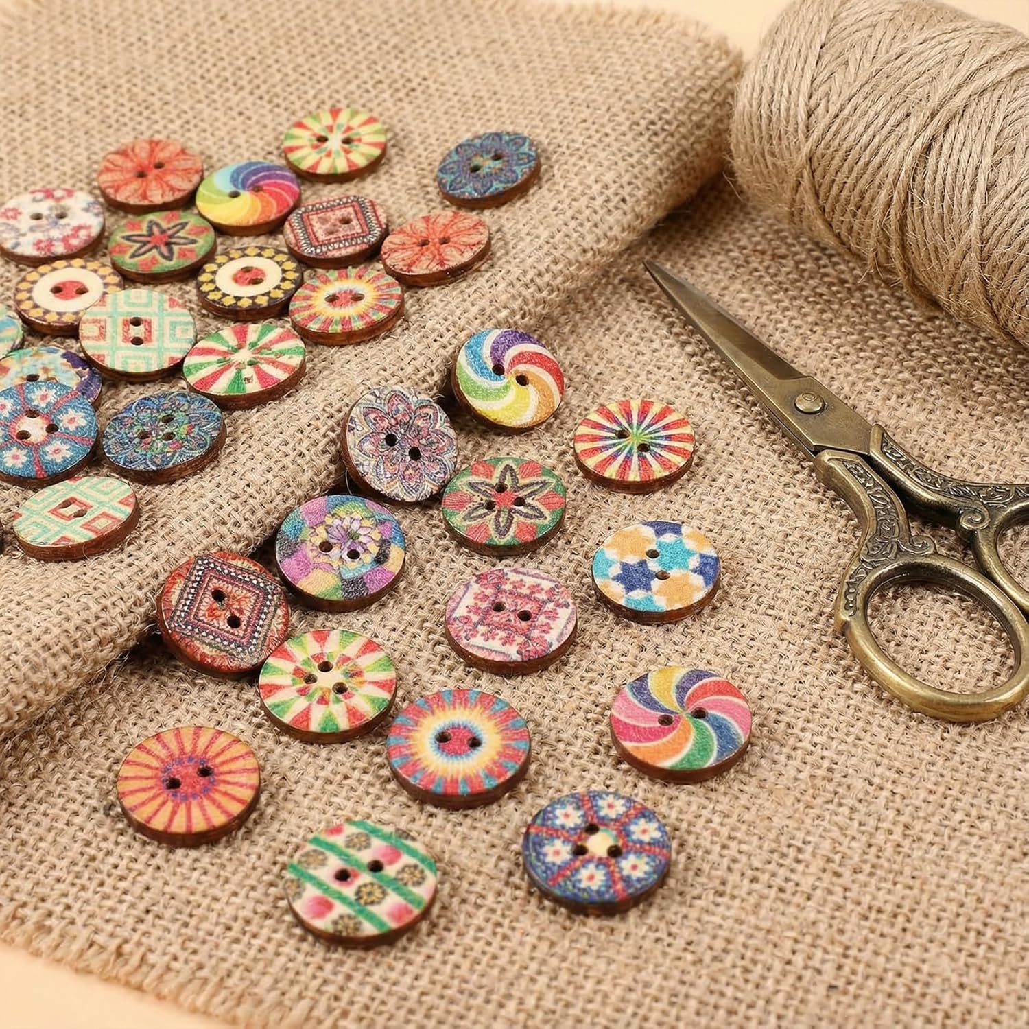 PAGOW 200pcs Vintage Wooden Buttons, 0.59" Multicolor Wood Craft Buttons with 2 Holes, Retro Floral Patterns Small Round Button for Sewing, Scrapbooking, DIY